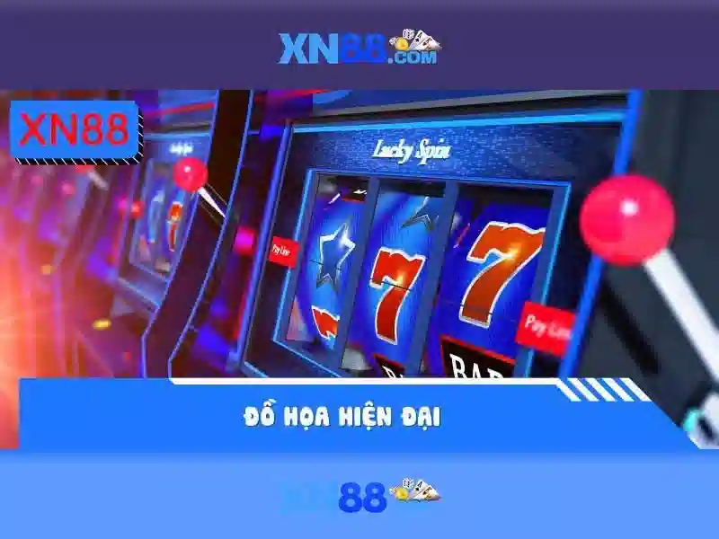 Nhân viên chăm sóc khách hàng đang hỗ trợ người chơi qua máy tính